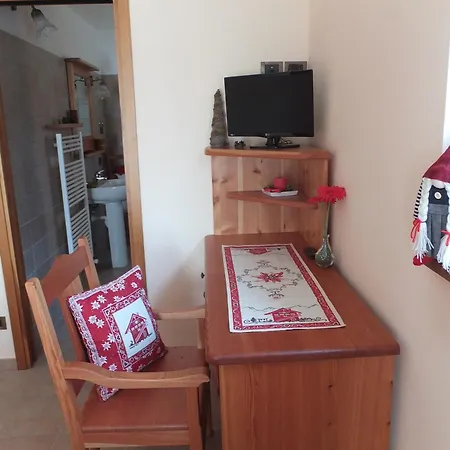 Maison Gaudenzio 3* Challand-Saint-Anselme